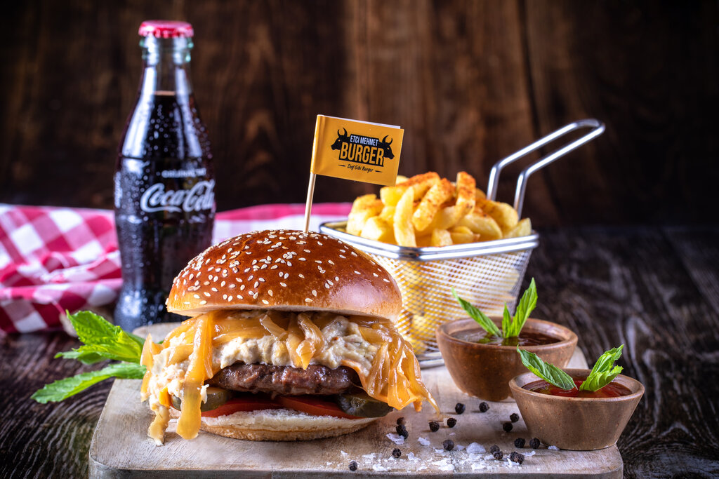 وجبات سريعة Etçi Mehmet Burger Avcılar ، اسطنبول، صورة