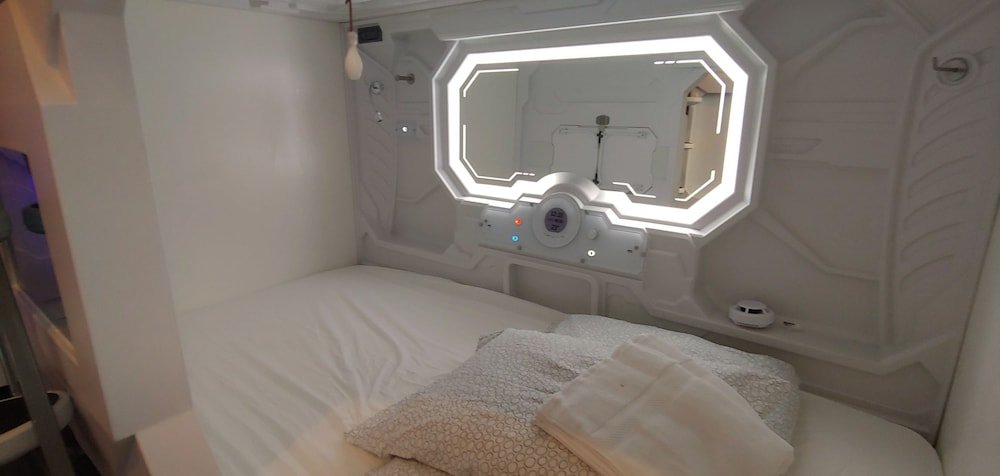 Фото U Street Hostel