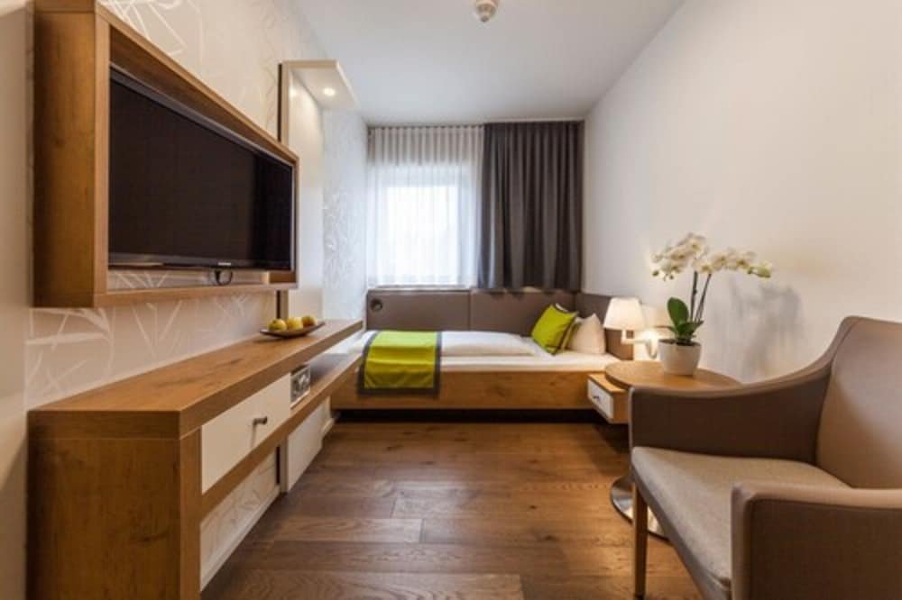 Фото Hotel Hansjakob