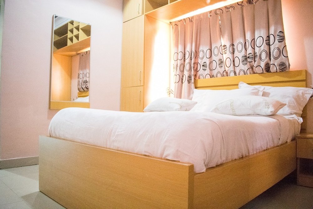 Фото Primal Hotel GRA-Ikeja