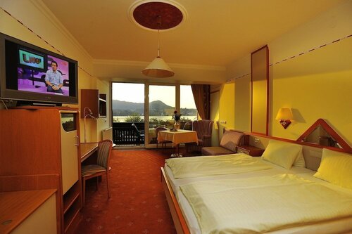 Гостиница Landhotel Grünberg am See в Гмундене