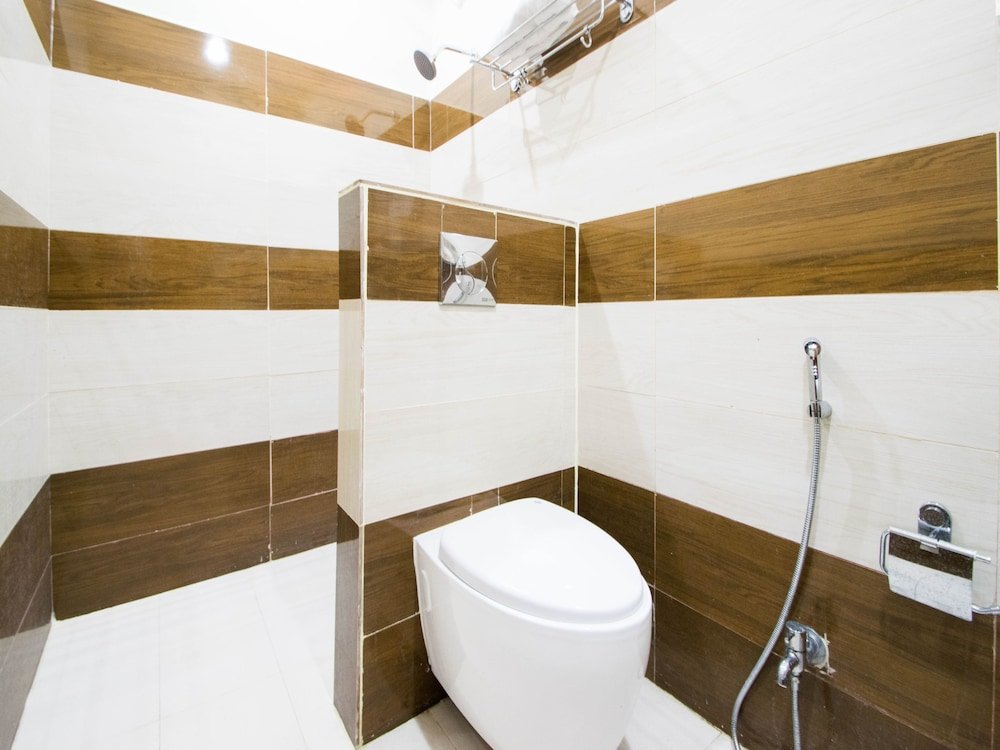 Фото Oyo 5302 Bhadra Grand