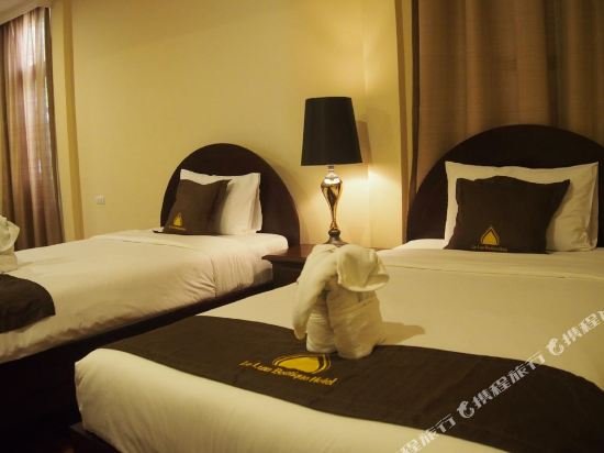 Фото Le Luxe Boutique Hotel