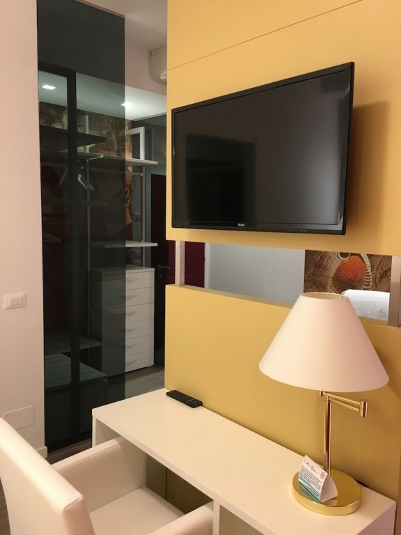 Фото Hotel Majestic