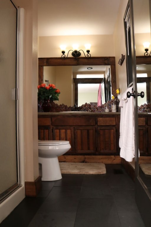 Фото Happy Rock Inn