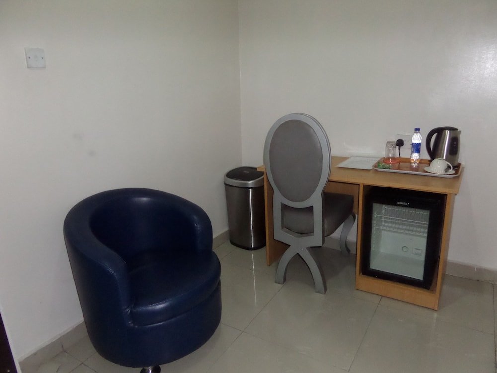 Фото Primal Hotel GRA-Ikeja