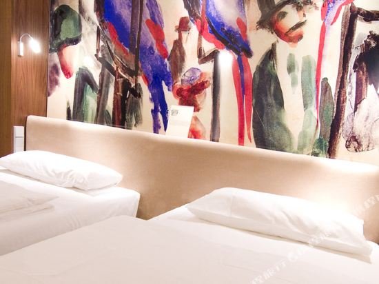 Фото Hotel Der Blaue Reiter