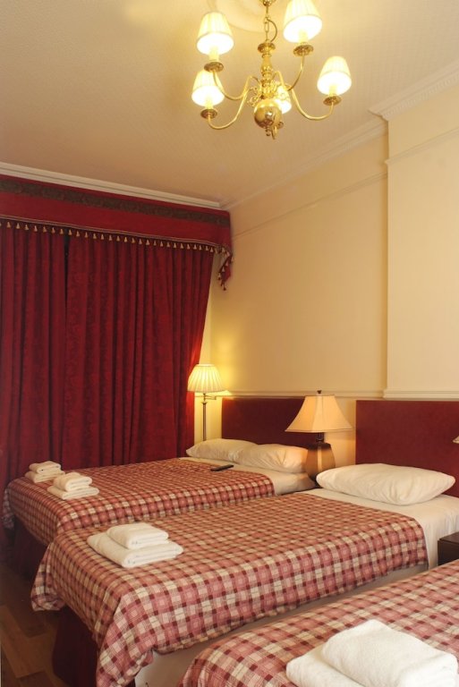 Фото Classic Hotel