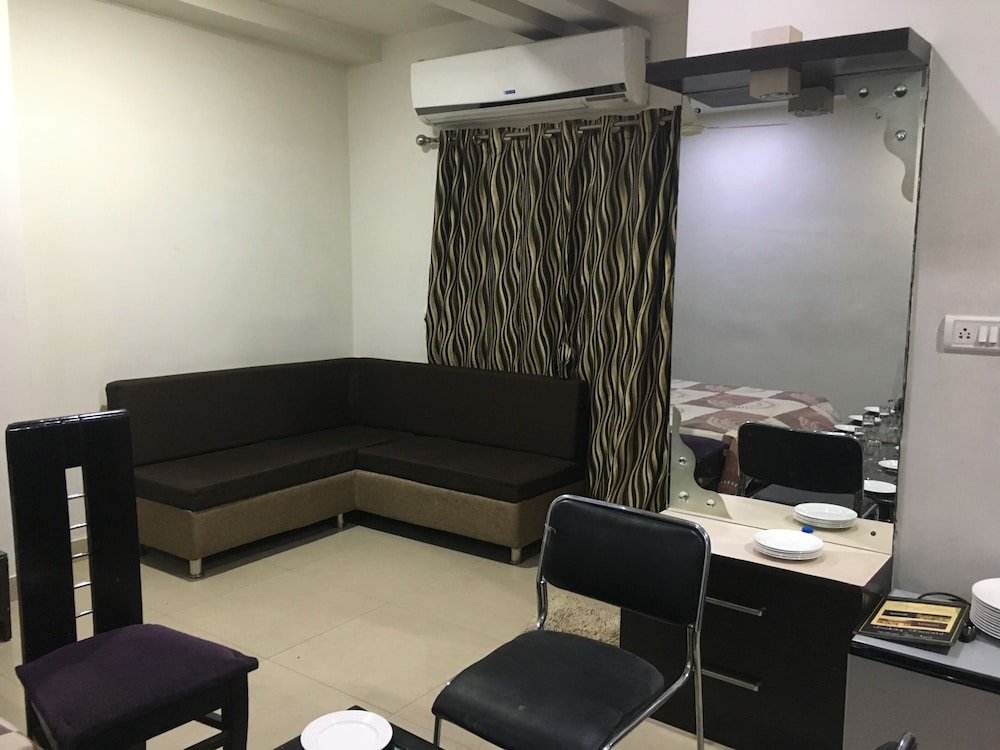 Фото Hotel Bundelkhand Pride