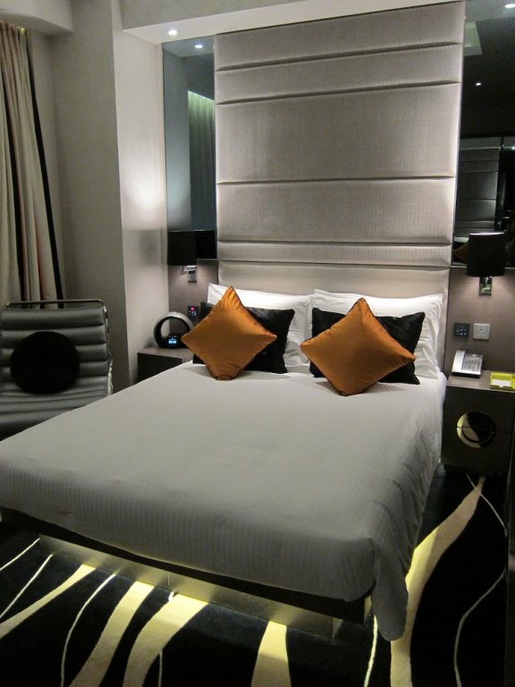 Фото Hotel Madera Hong Kong