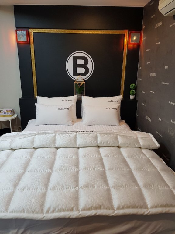 Фото Business Hotel