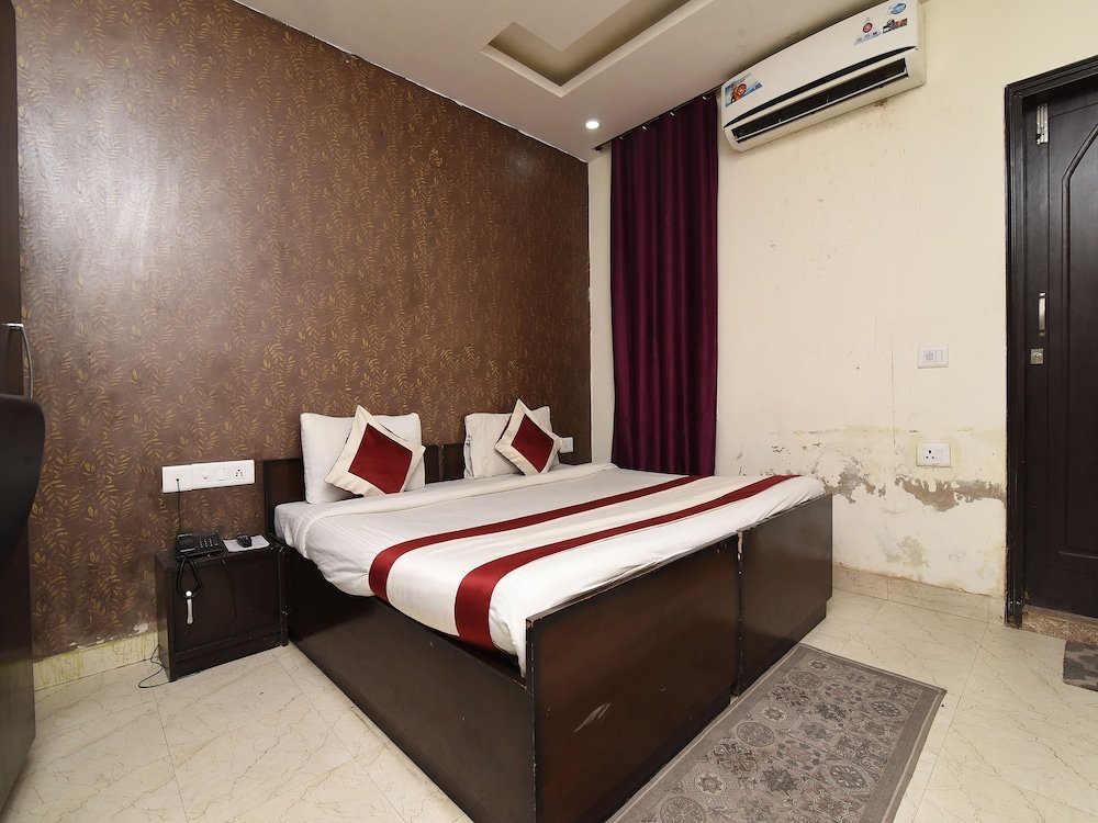 Фото Oyo 23677 Hotel Marina