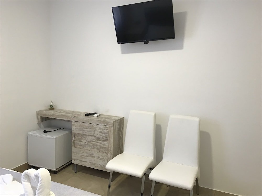 Фото Hostal Restaurante El Mero