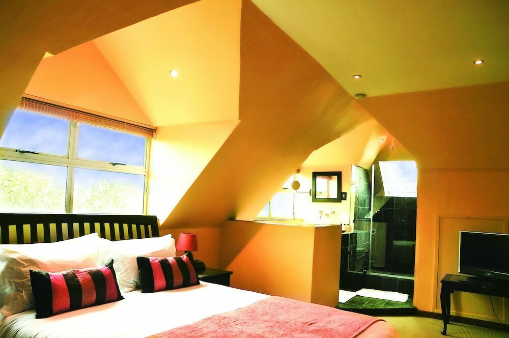 Hotel Mandalay Beach B & B, Capetown, photo