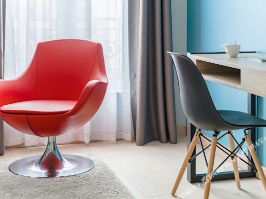 Фото Grand Hotel Clichy Paris