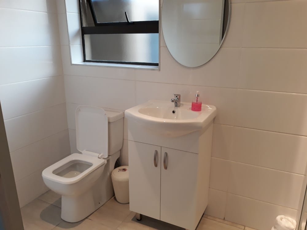 Фото 8 Ibis Lane Guest House