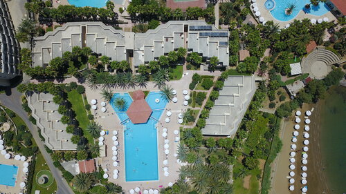 Гостиница Oscar Resort Hotel в Кирении