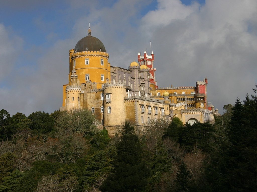 Замок пена в португалии