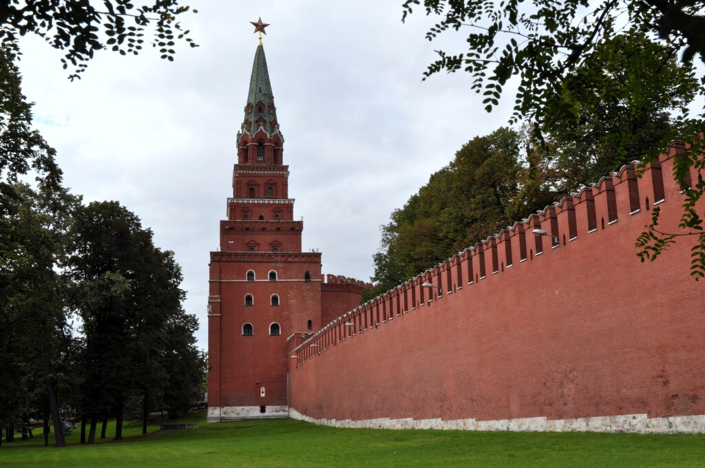 Улица боровицкая москва