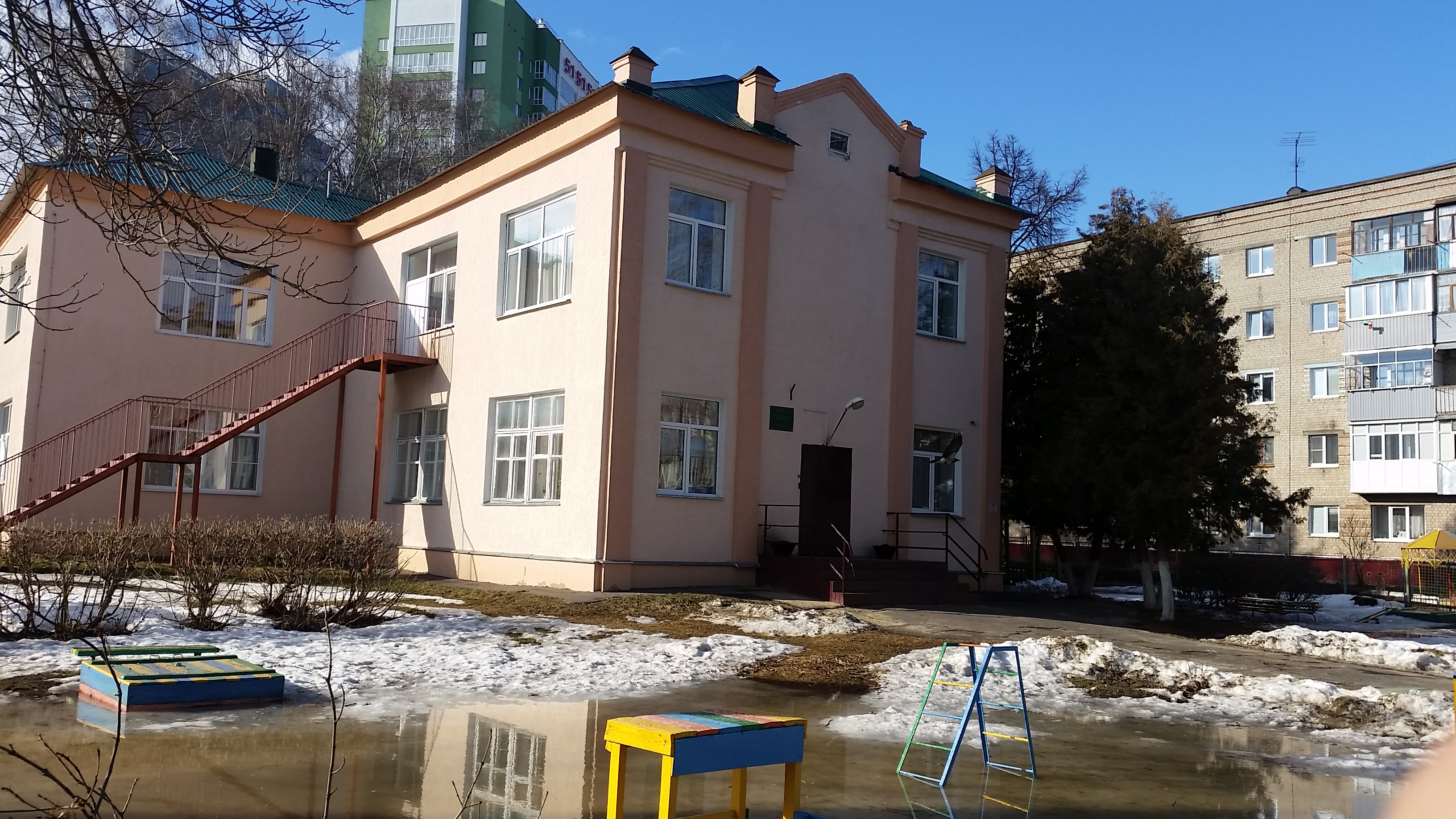 Kazan, nursery school № 99 "Абвгдейка", Chetaev st