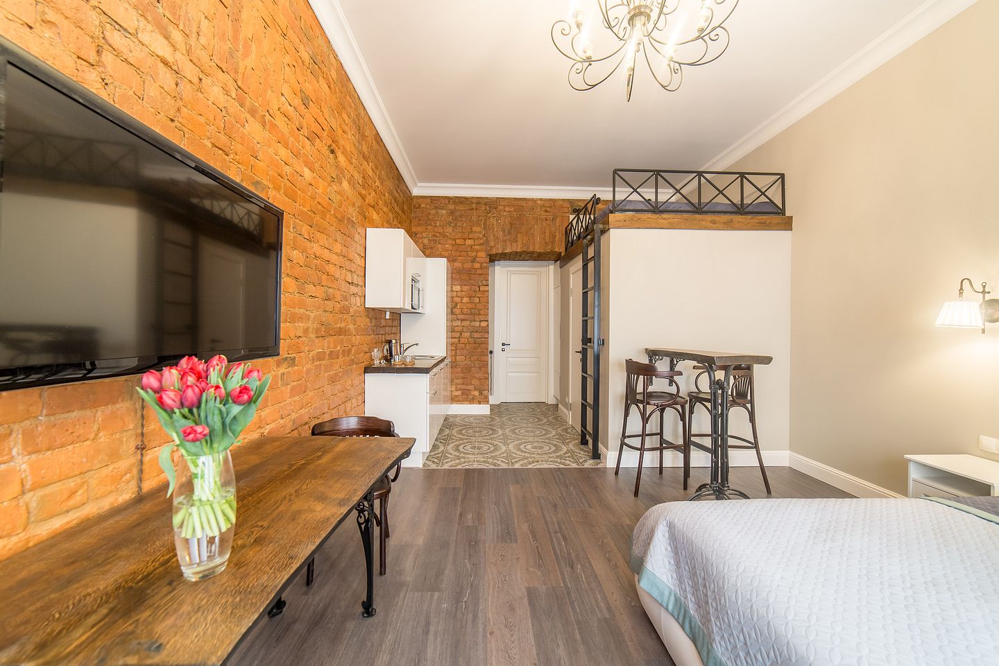 Фото Эмигранты на Рубинштейна