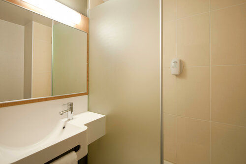 Гостиница B&b Hotel Lyon Centre Monplaisir