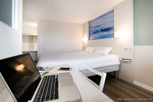 Гостиница B&b Hotel Belfort Bessoncourt