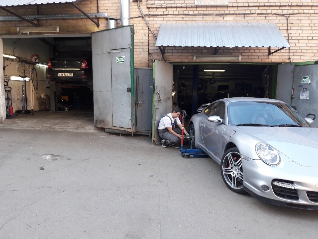 Car service, auto repair Autoservis, Moscow, photo