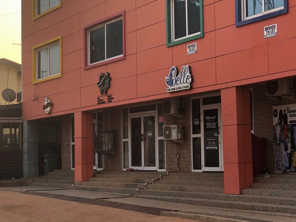 Hat shop Herty Hats, Accra, photo