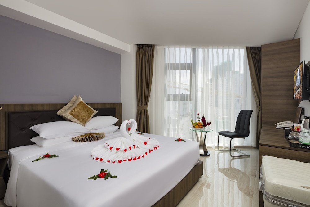 Фото Diamond Nha Trang Hotel