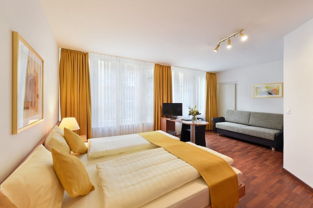 Фото Hotel Engel