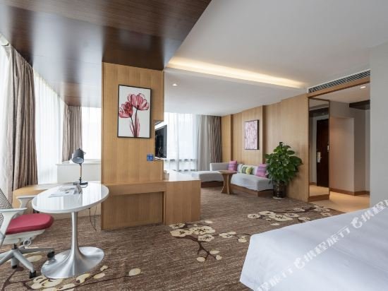 Фото Hilton Guiyang