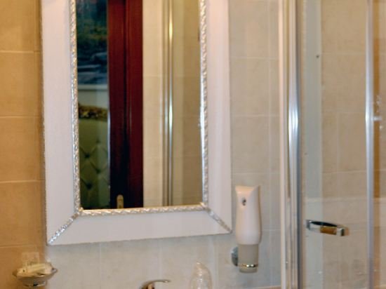 Фото Hotel Des Artistes