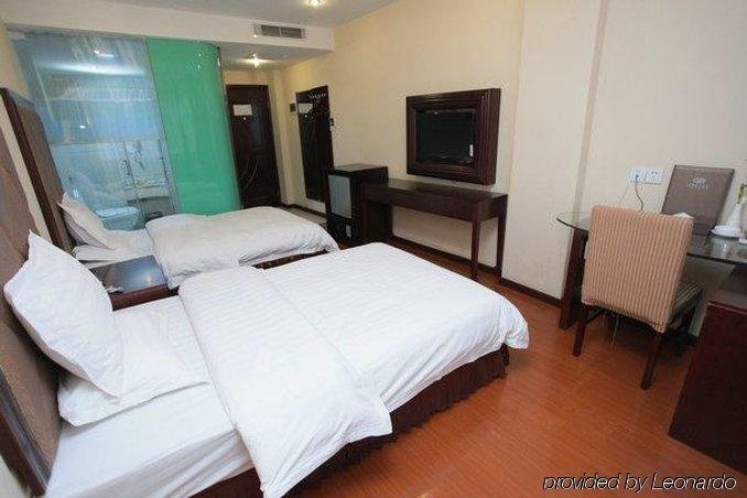 Фото Tai Xiang Business Inn