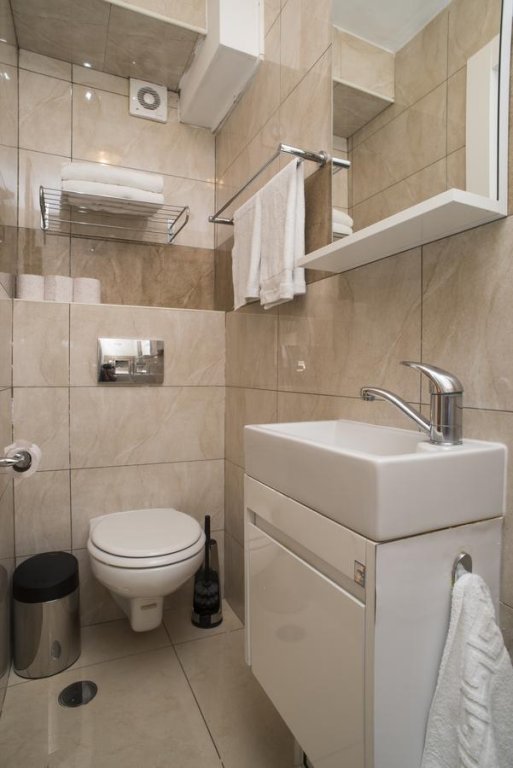 Фото La Perle Hotel