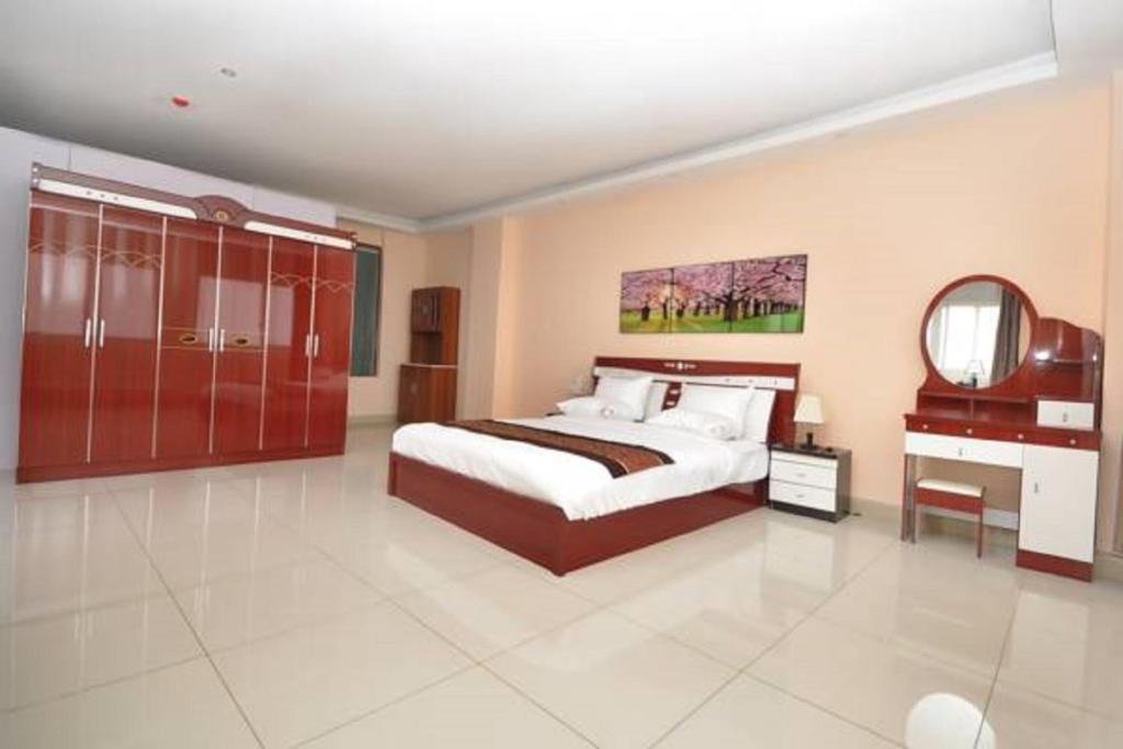 Фото 2000 Hotel Downtown Kigali