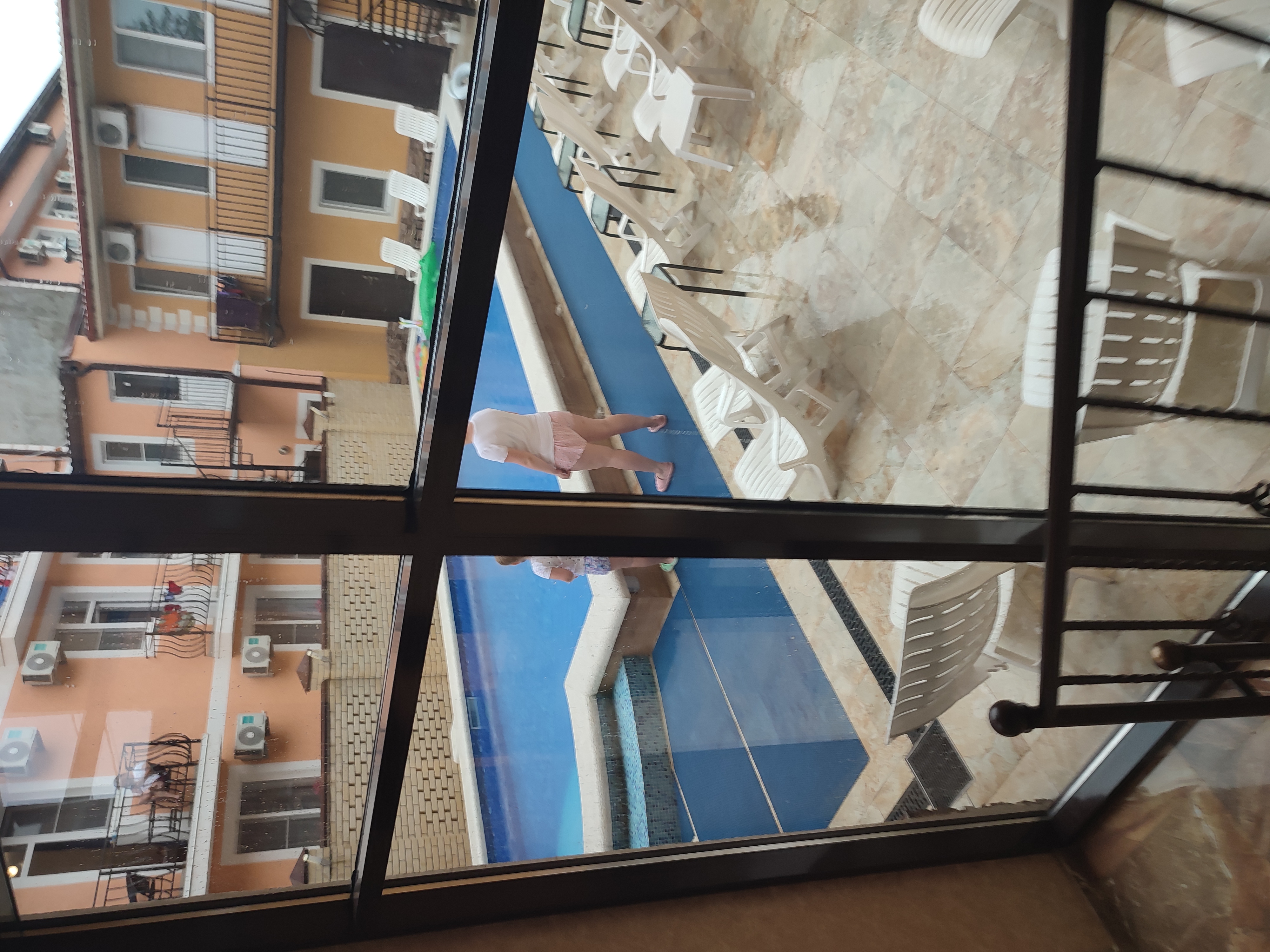 Фото Бристон