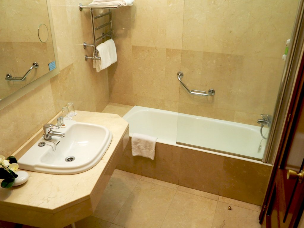 Фото Hotel Ele Acueducto