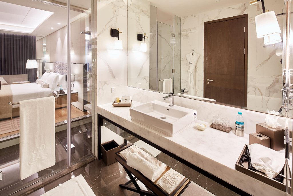 Фото The Leela Bhartiya City Bengaluru