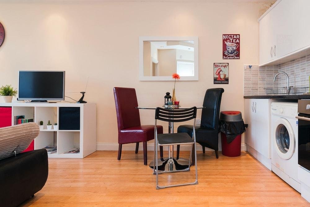 Фото Kings Cross Inn Hotel