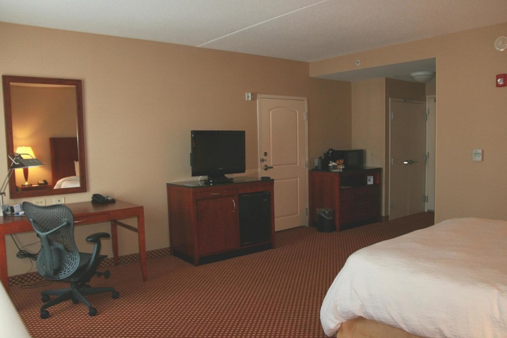 Фото Hilton Garden Inn Mystic/Groton