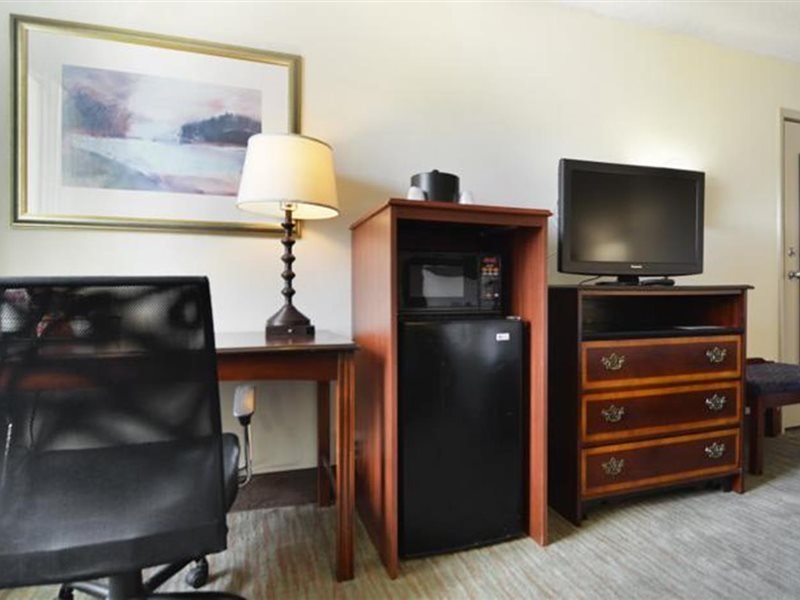 Фото Holiday Inn Tallahassee E Capitol - Univ, an Ihg Hotel