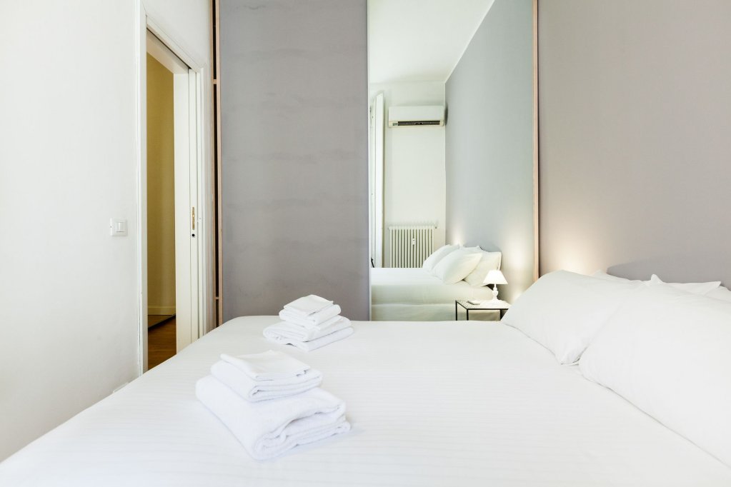 Фото Easyhomes - Porta Venezia Oberdan