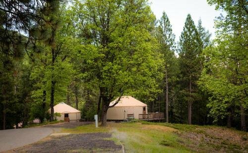 Жильё посуточно Yosemite Lakes Cottage 49, Штат Калифорния, фото