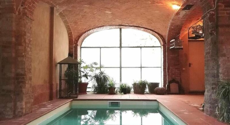 Casa Mozart - piscina interna giardino wifi eventi