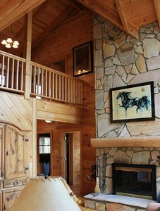 Honalee - Fireplace, Log Cabin, Large Deck, Trails