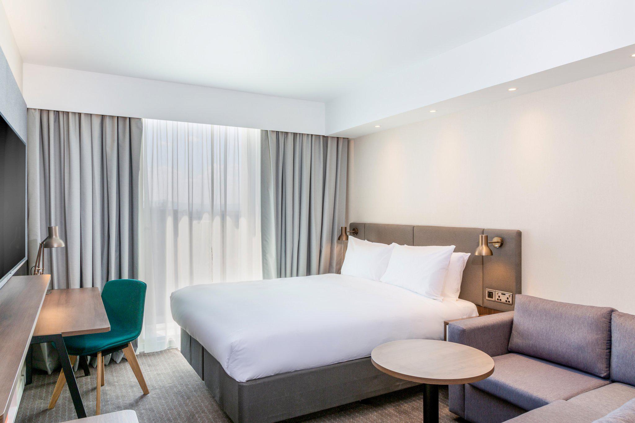 Фото 158242913888