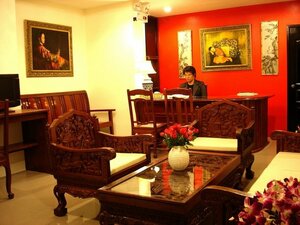 The Bang Khun Phrom Suites