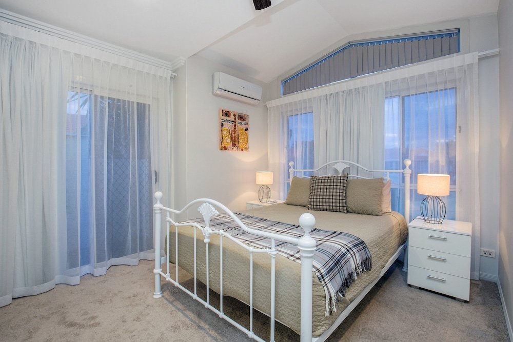 Фото Lakehouse Family Oasis