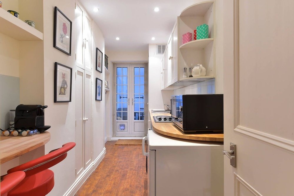 Фото Peaceful 1 bed Flat off Sloane Square With Patio